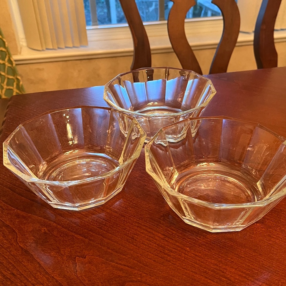 Set of 3 Glass Bowls – 5.5” Wide – Octagonal Shape